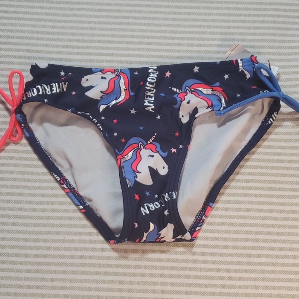 Girl's Bathing Suit Bottoms (S)